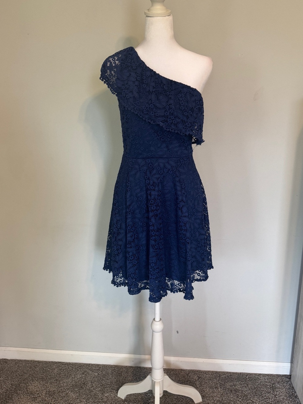 Francesca’s Medium one shoulder dress